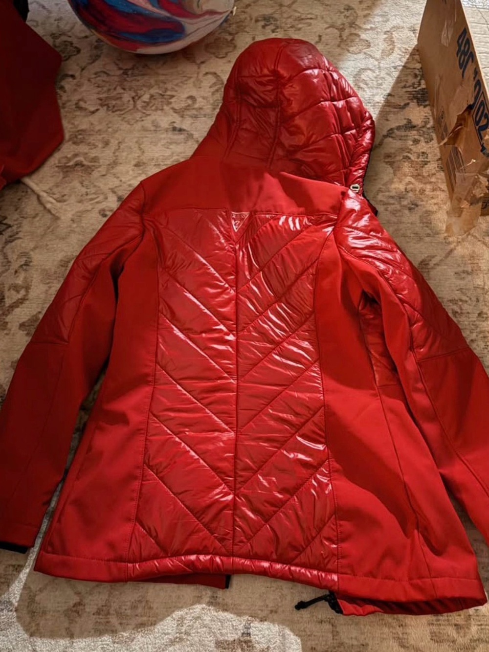 Guess Jacket - Picture 2 of 4